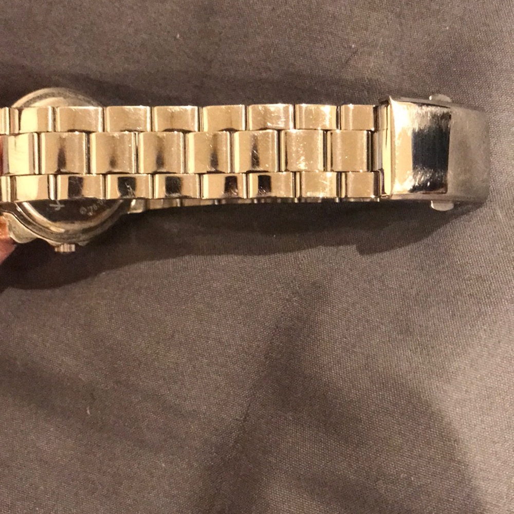 Hello Kitty Stainless Steel Watch - Picture 4 of 6